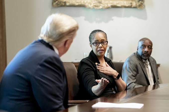 Karen Whitsett, Cody alumna and Michigan state representative, speaking during a meeting